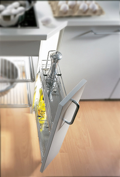 Бутылочница 150 мм + скос 45°, правая Kessebohmer | официальный магазин Бутылочница 150 мм + скос 45°, правая Kessebohmer | официальный магазин